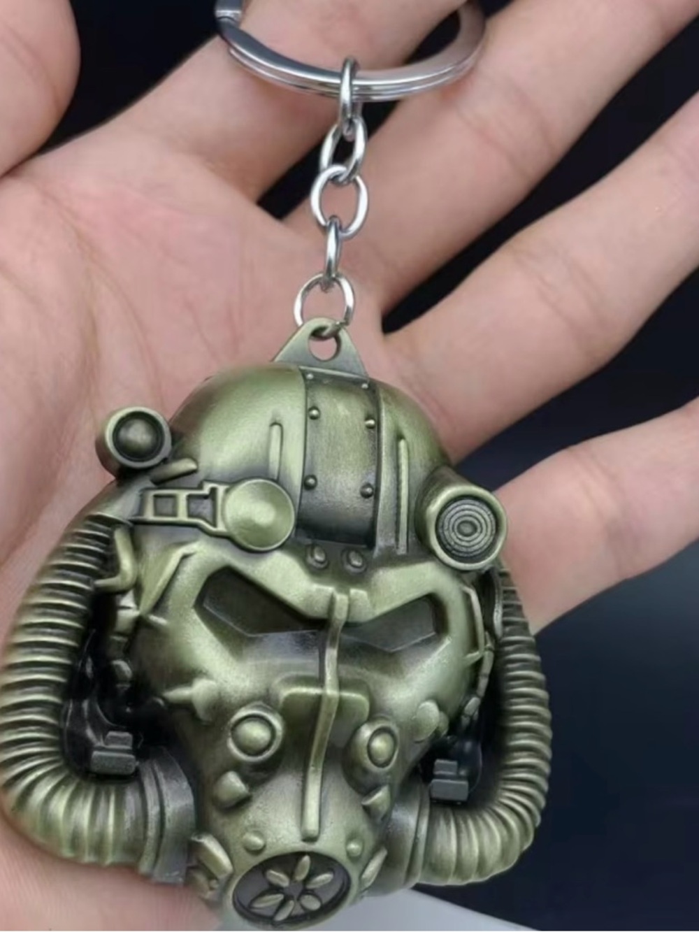 Fallout Metal Collectible Helmet Keychain NEW Games Gaming Toys Accessories DnD